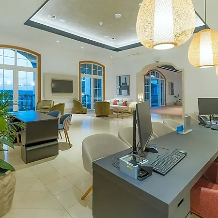 Hyatt Ziva Hotel 5*