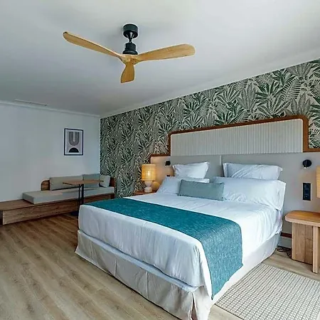 Hyatt Ziva Hotel 5*
